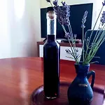 Henjak Apartment *